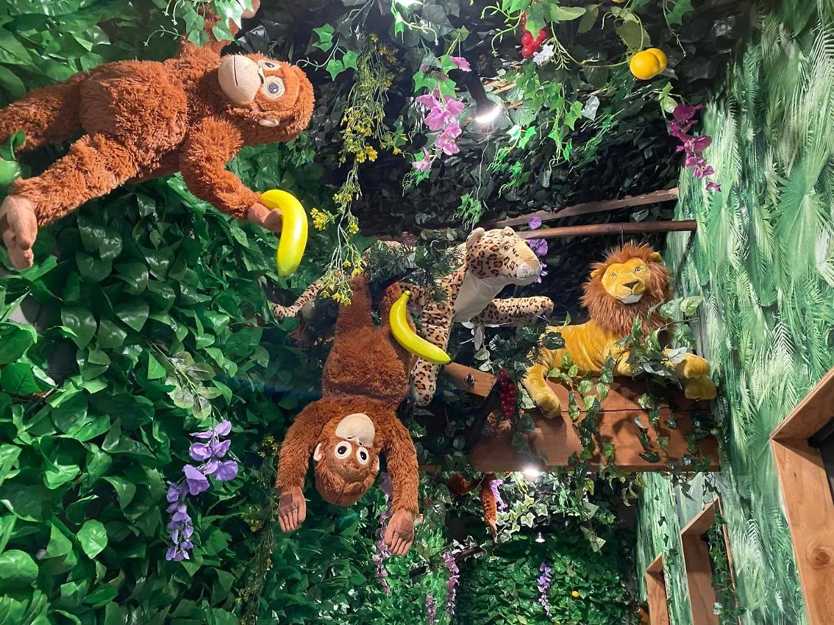 Apartment Hotel Jungle Fun Fun Osaka